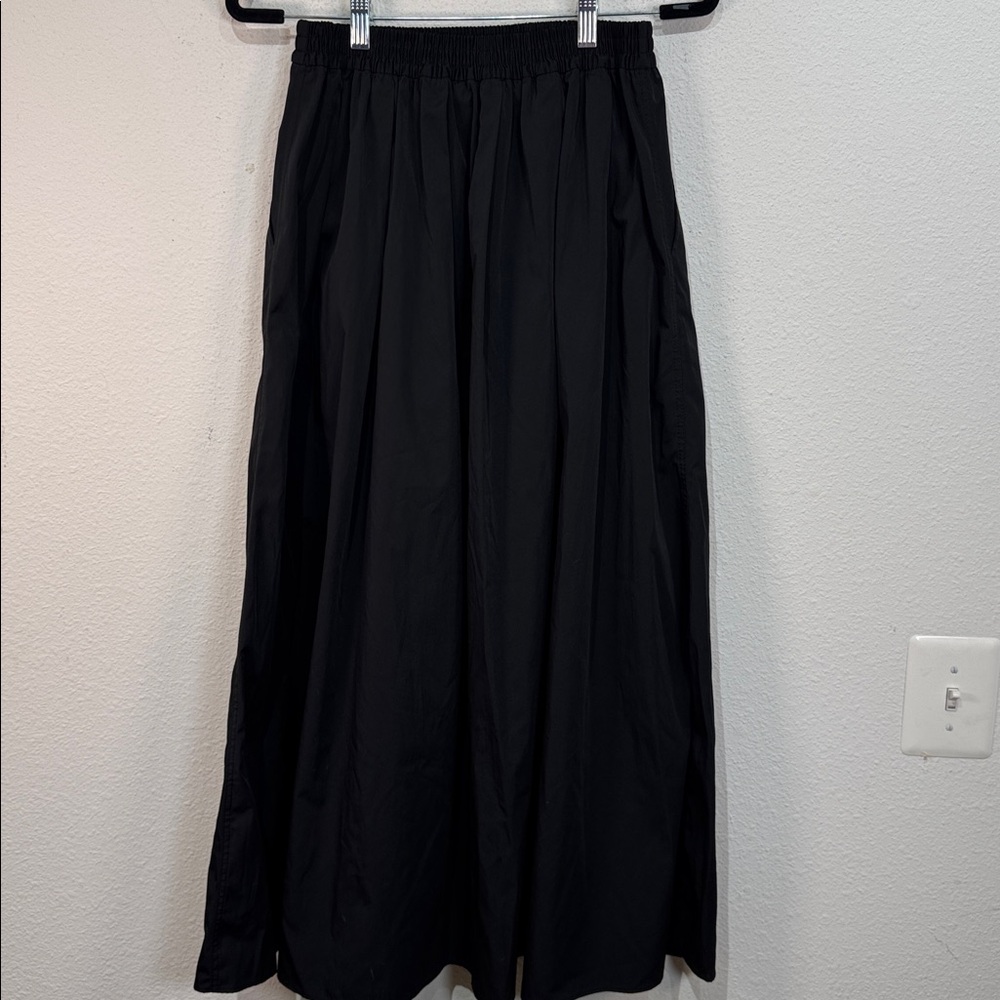 Zara Med-Large Elegant Black Midi Skirt with pockets - Picture 3 of 8